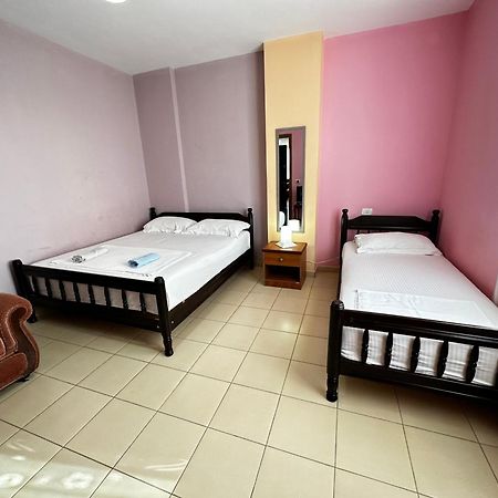 Romance Holiday Garden Inn Драч Екстериор снимка
