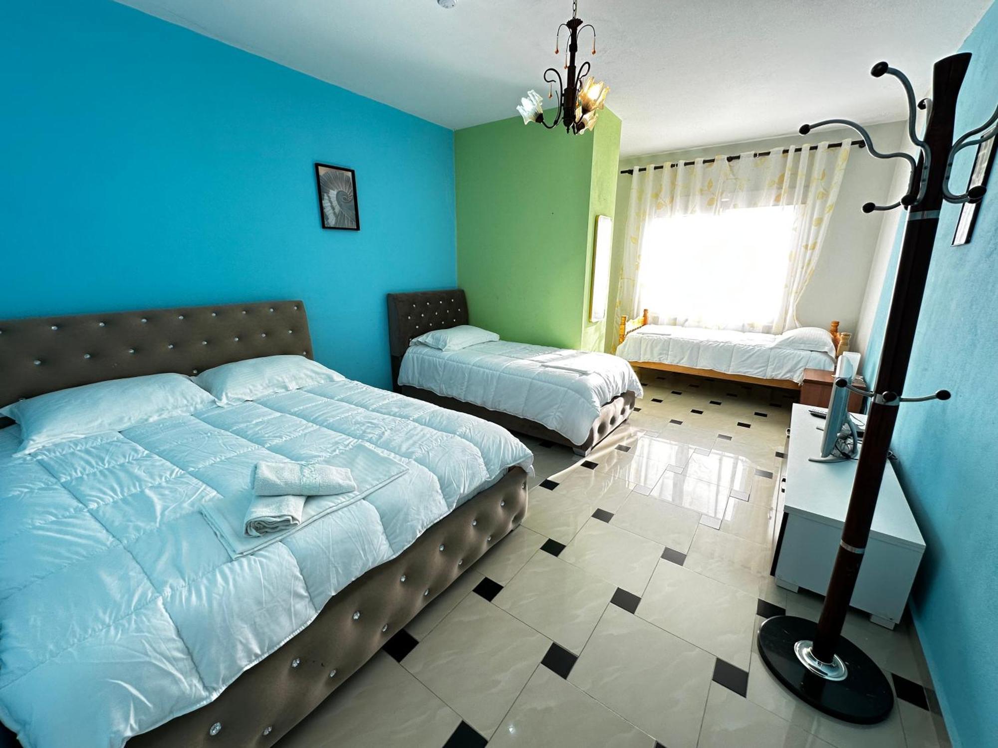Romance Holiday Garden Inn Драч Екстериор снимка