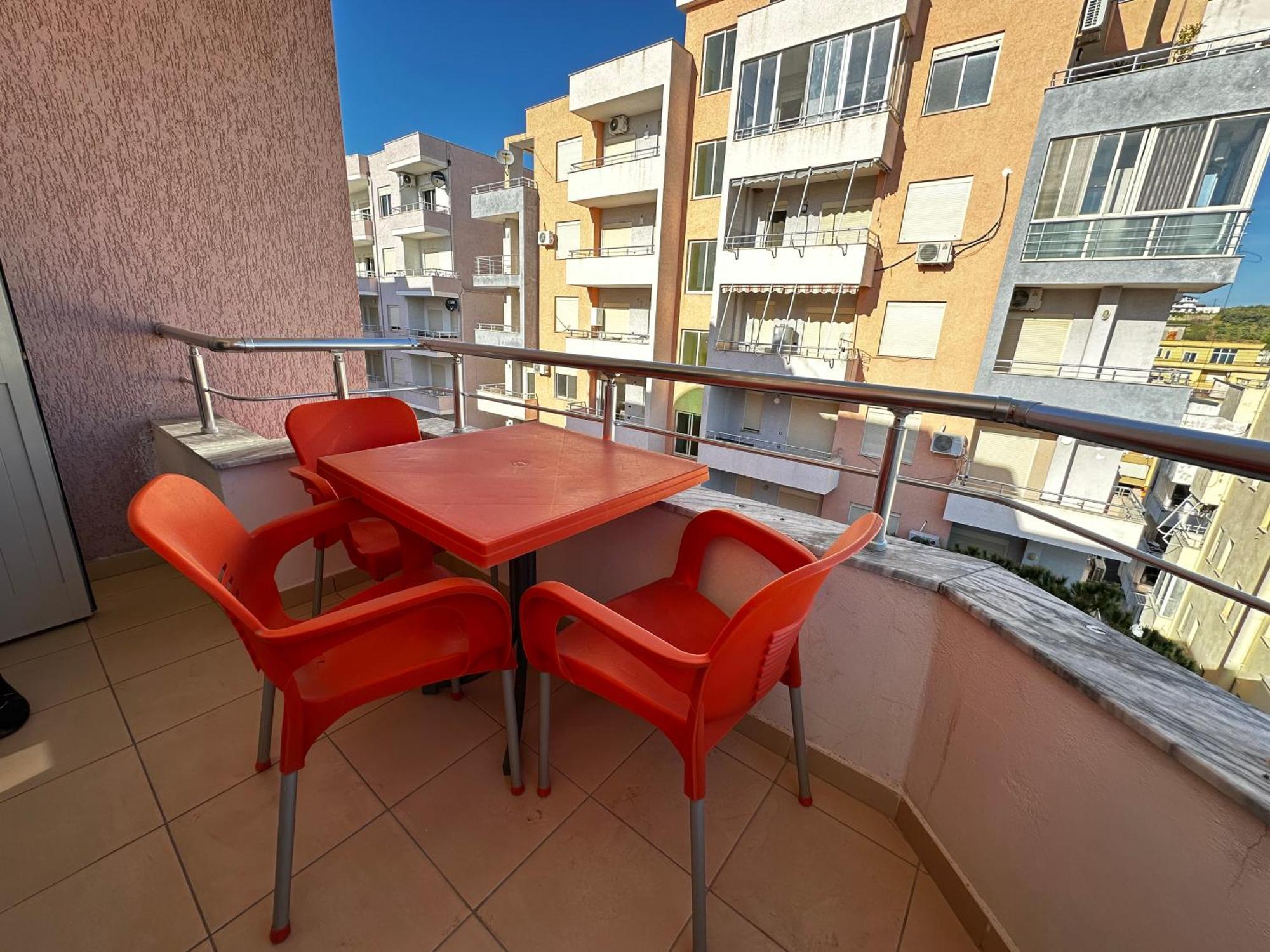 Romance Holiday Garden Inn Драч Екстериор снимка